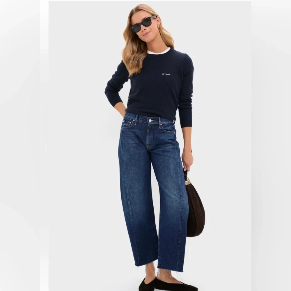 MOTHER THE MID RISE FULL PIPE FLOOD FRAY BARREL BLUE JEANS WOMENS 26